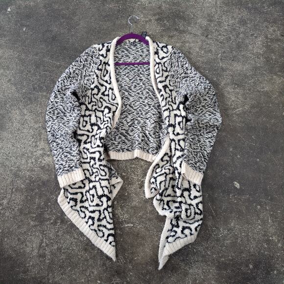 BKE Buckle Open Front Cardigan Sweater Womens L Ivory Wrap Boho Zebra Pattern - Picture 1 of 6